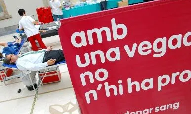 El Banc de Sang porta a l'abast dels ciutadans equips mòbils de donació en municipis costaners.
