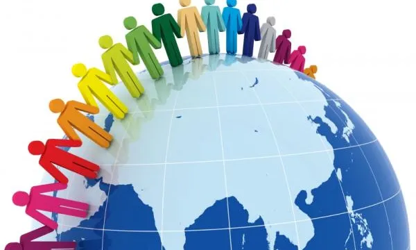 Imatge persones unides. Font: web timeanddate.com 