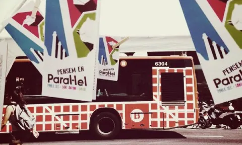 imatge promocional de Pensa en Paral·lel