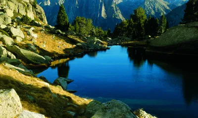 Estany de la Ratera, al Parc Nacional d'Aigüestortes i Estany de Sant Maurici (Font: Catalunya.com)