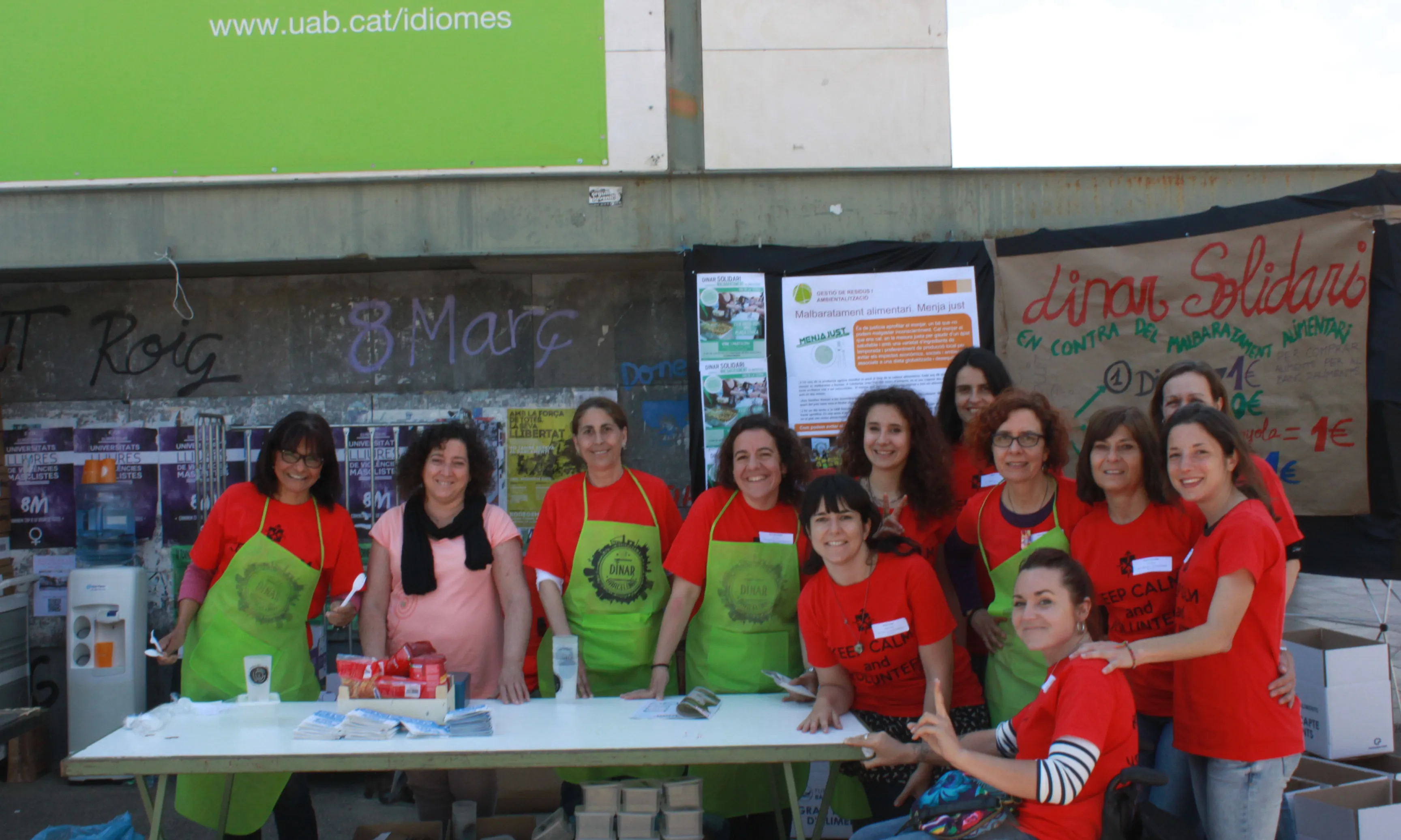 Dinar Solidari UAB 2015, possible gràcies als voluntaris i voluntàries de la universitat, tant personal treballador com estudiants (Font: FAS)