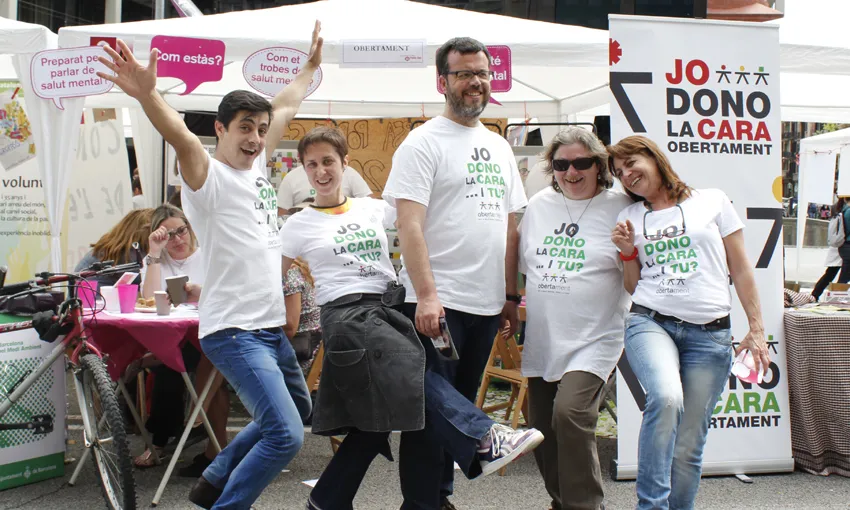 Activistes d'Obertament. Font: Obertament