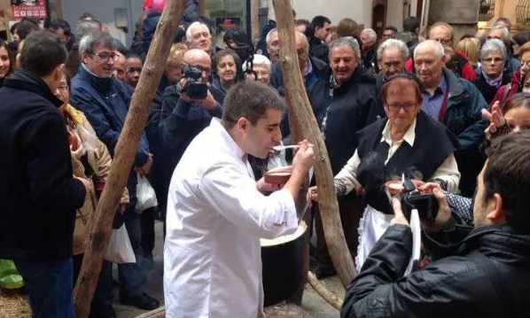 Fira de la purissima a Gironella.  Font: aquibergueda.cat