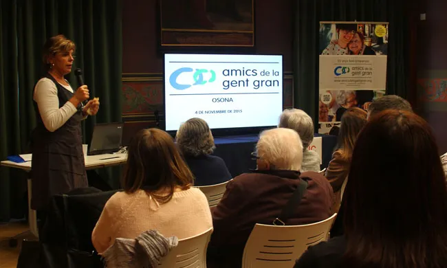Fotografia de l'acte d'inauguració de la delegació a Osona