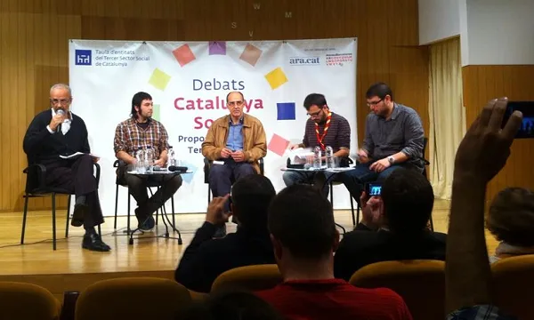 Debat sobre l'accés al lleure educatiu. Foto: MEG.