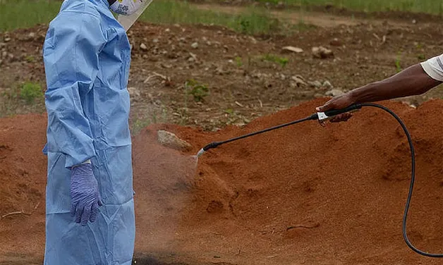 Les conseqüències de l'Ebola és el tema de l’exposició del fotoperiodista Alfons Rodríguez que es podrà veure a la Facultat de Medicina del 14 de desembre al 31 de gener