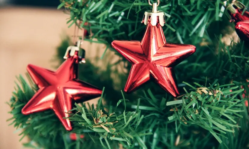 Estrelles en un arbre de Nadal - christmas-xmas-santa-claus-advent-large.jpg