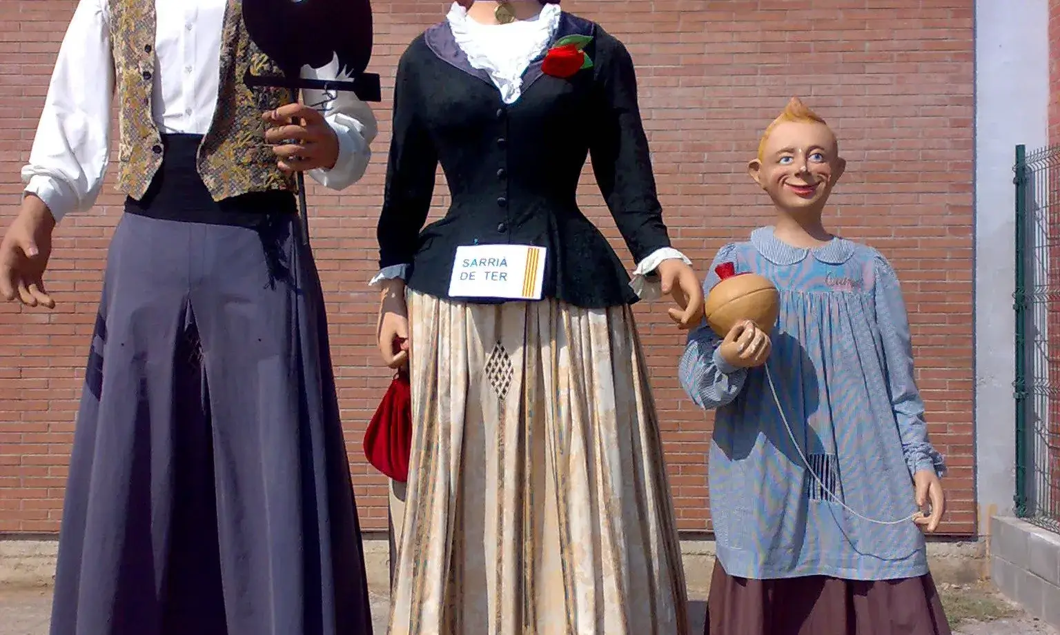 Gegants i gegantó de Sarrià de Ter (Font: twitxr Roger Casero)