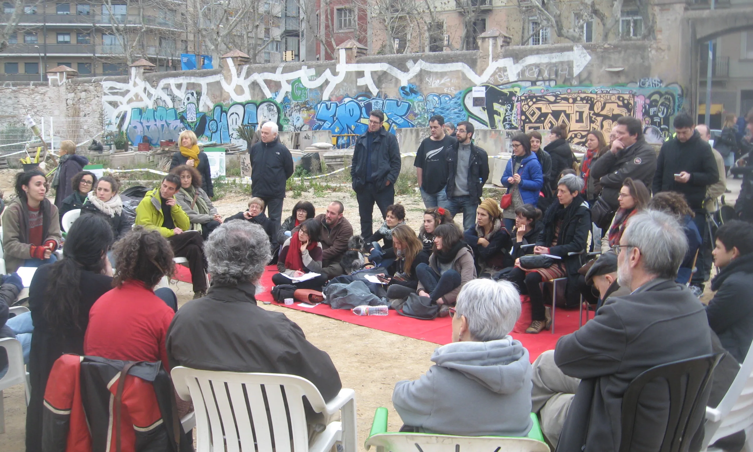 Assemblea a l'Espai Germanetes. Font: Bcndistricte11