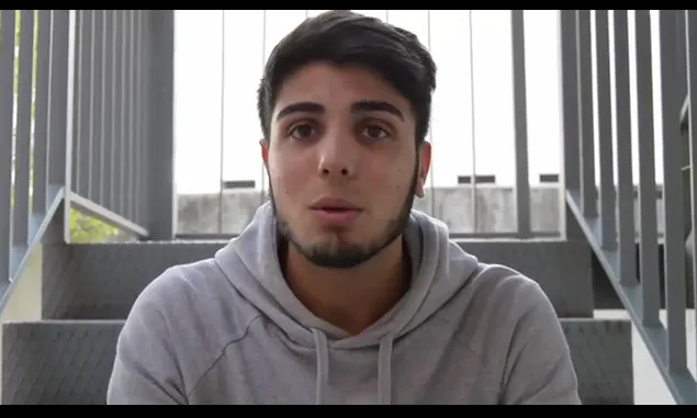 El Samuel també dóna el seu testimoni en un altre vídeo