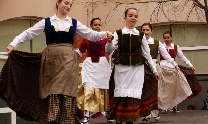 Esbarts Dansaires a Calafell.