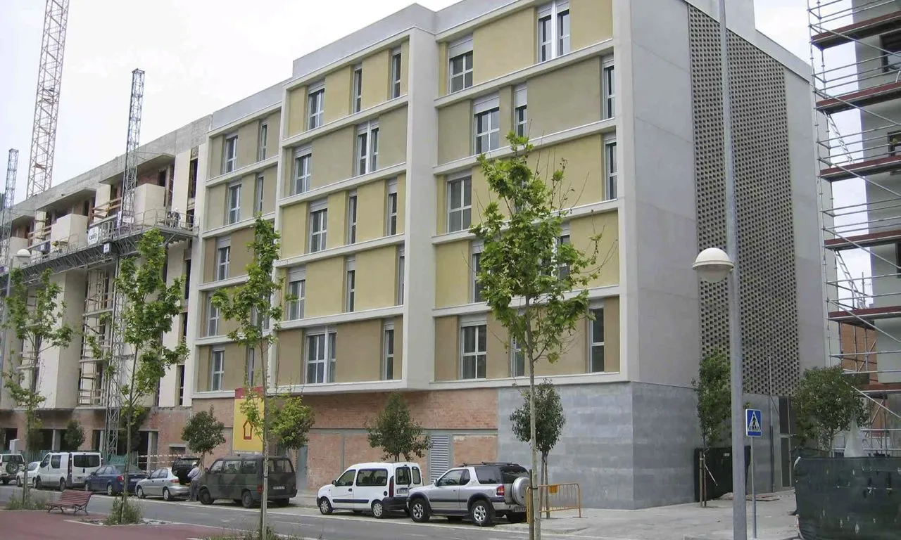 Imatge de pisos buits. Font: web xarxapenedes.cat