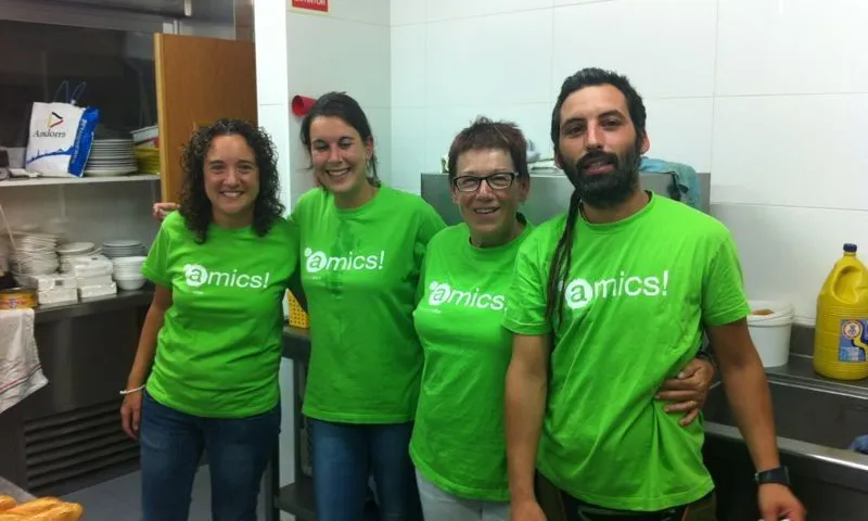 Amics i amigues que col·laboren amb l'Espígol. Són més de 100  (Font: Centre Ocupacional L'Espígol)