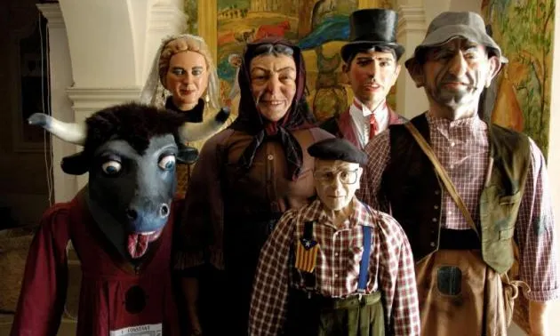 Gegants i gegantes de l'associació "El Brut i La Bruta" (Font: El Brut i la bruta)