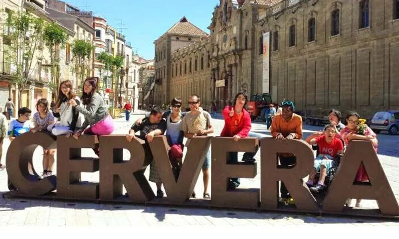 Usuaris i usuàries i membres del Centre L'Espígol a Cervera (Font: Centre Ocupacional L'Espígol)
