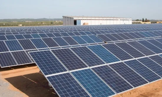 Planta fotovoltaica de la cooperativa a Alcolea del Río. Font: Som Energia
