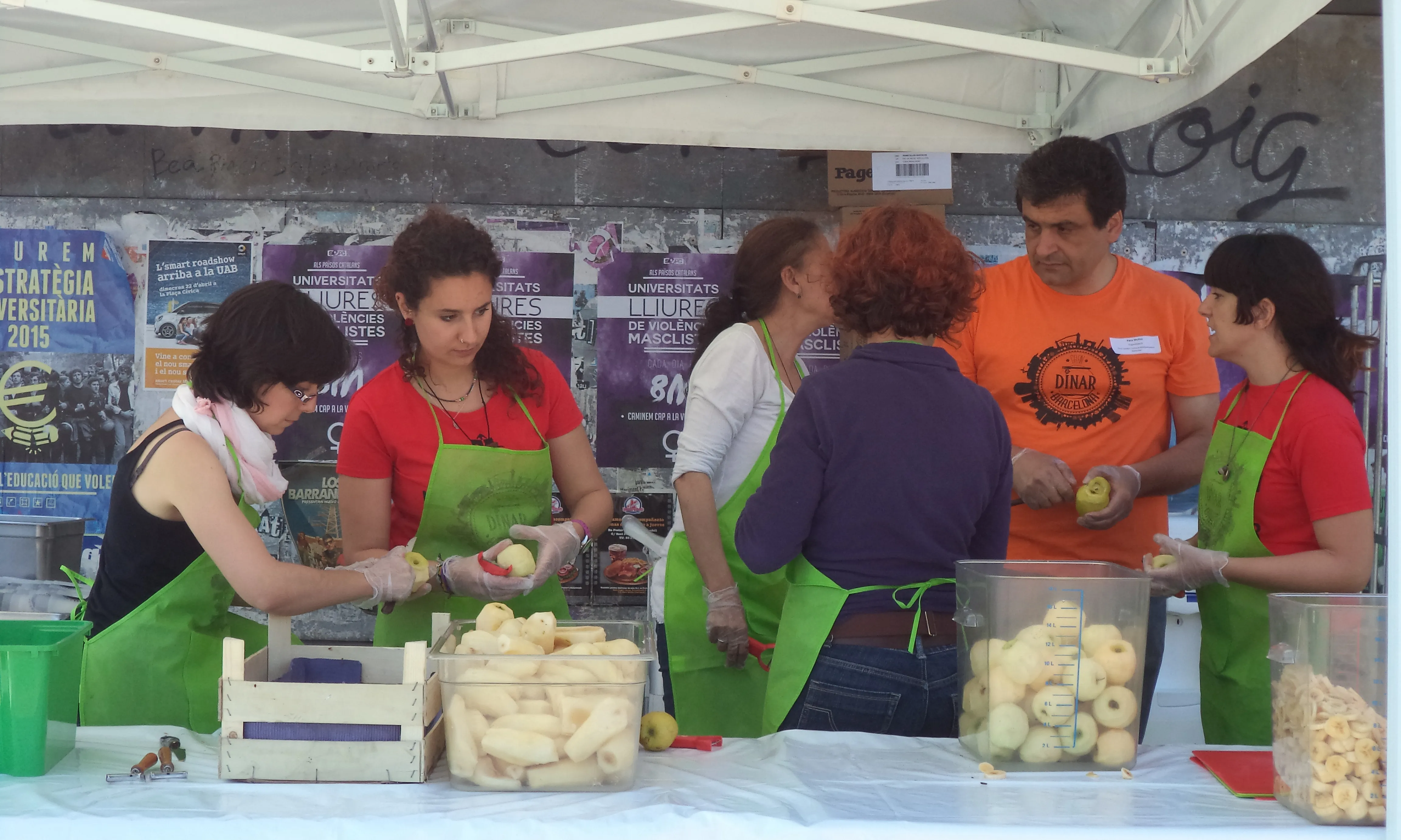 Dinar contra el malbaratament alimentari a la UAB el curs 2014-15