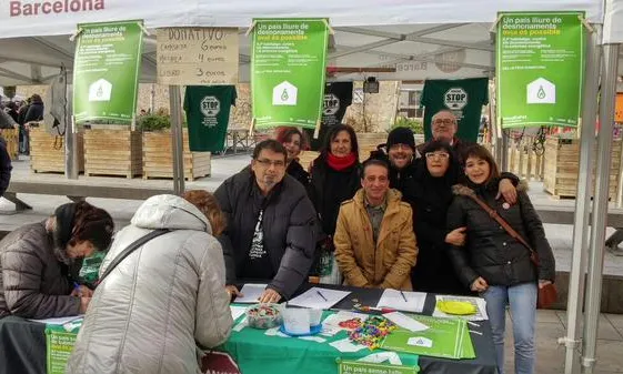 Campanya per a la ILP Habitatge. Font: web de la ILP Habitatge