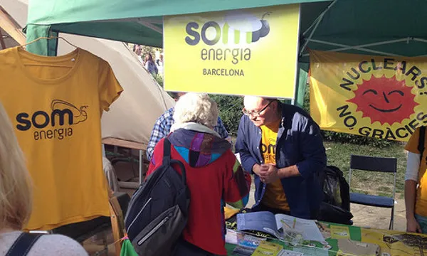 Estand informatiu de Som Energia a la Fira de la Terra. Font: Som Energia
