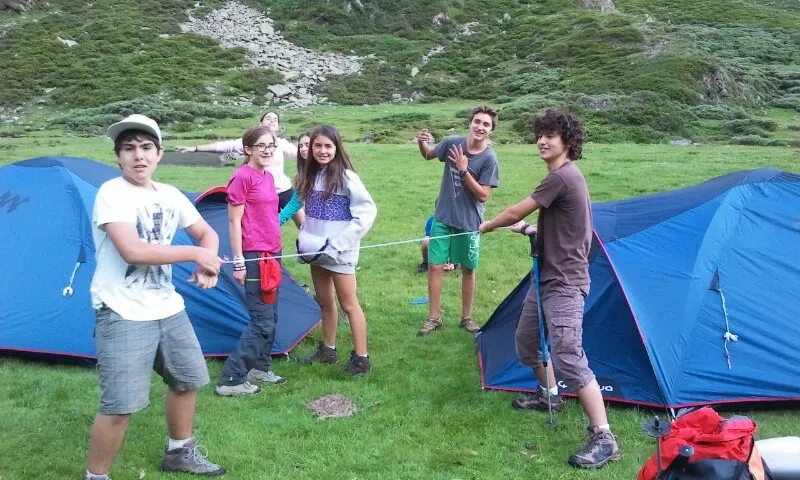 Campaments amb la Fundació Catalunya La Pedrera (imatge: monnaturapirineus.com)