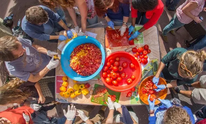 Les discosoupe són actes de sensibilització i reivindicació caracteritzats per l'ambient festiu i alegre (imatge: discosoupe.org)