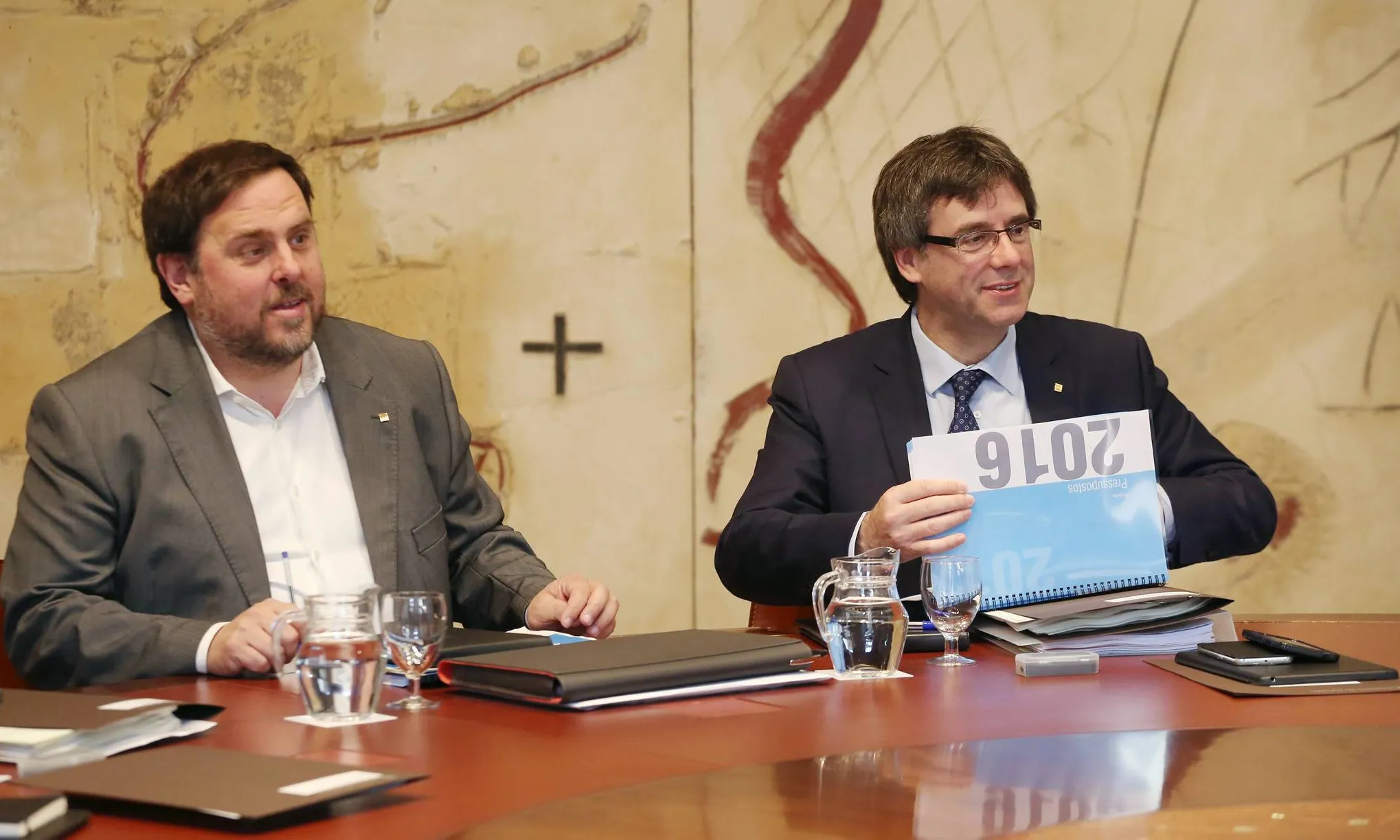 Oriol Junqueras i Carles Puigdemont durant la reunió. Font: web govern.cat