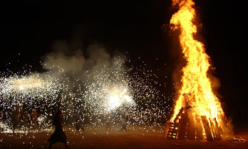 Revetlla de Sant Joan (23 de juny).
