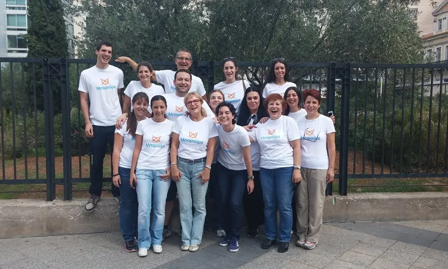 L'equip de la ONG grega Boroume. Recentment han col·laborat en els camps de refugiats (imatge: boroume.gr)