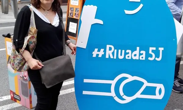 #riuada5j és també una campanya de fotografies a les xarxes, amb una gota d'aigua (imatge: ebre.net)