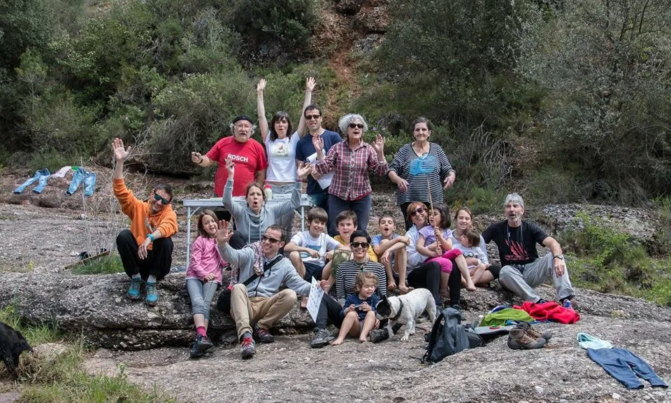 Els voluntaris i voluntàries ambientals durant la inspecció de primavera 2016 del Projecte Rius (imatge: custodiafluvial.wordpress.com)