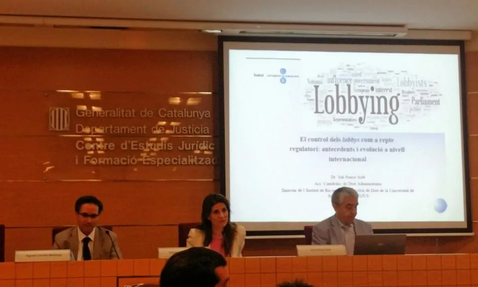 Ponència sobre 'El control dels lobbys com a repte regulatori: antecedents i evolució a nivell internacional’. Font: Suport Associatiu 