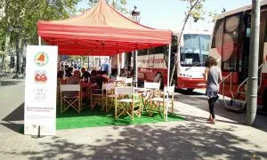 Paradeta a la plaça de Catalunya