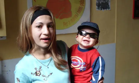 L'ONG Nens sense Barreres dóna suport a infants amb pares a la presó. Font: Nens sense Barreres