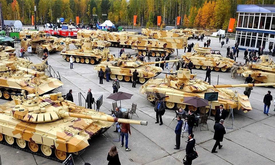 Les vendes d’armes i de serveis militars superen els 400.000 milions de dòlars anuals. Font: Fundipau