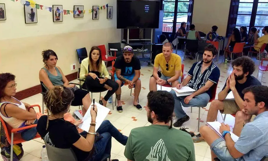 Reunió de treball / Foto: Living Nepal