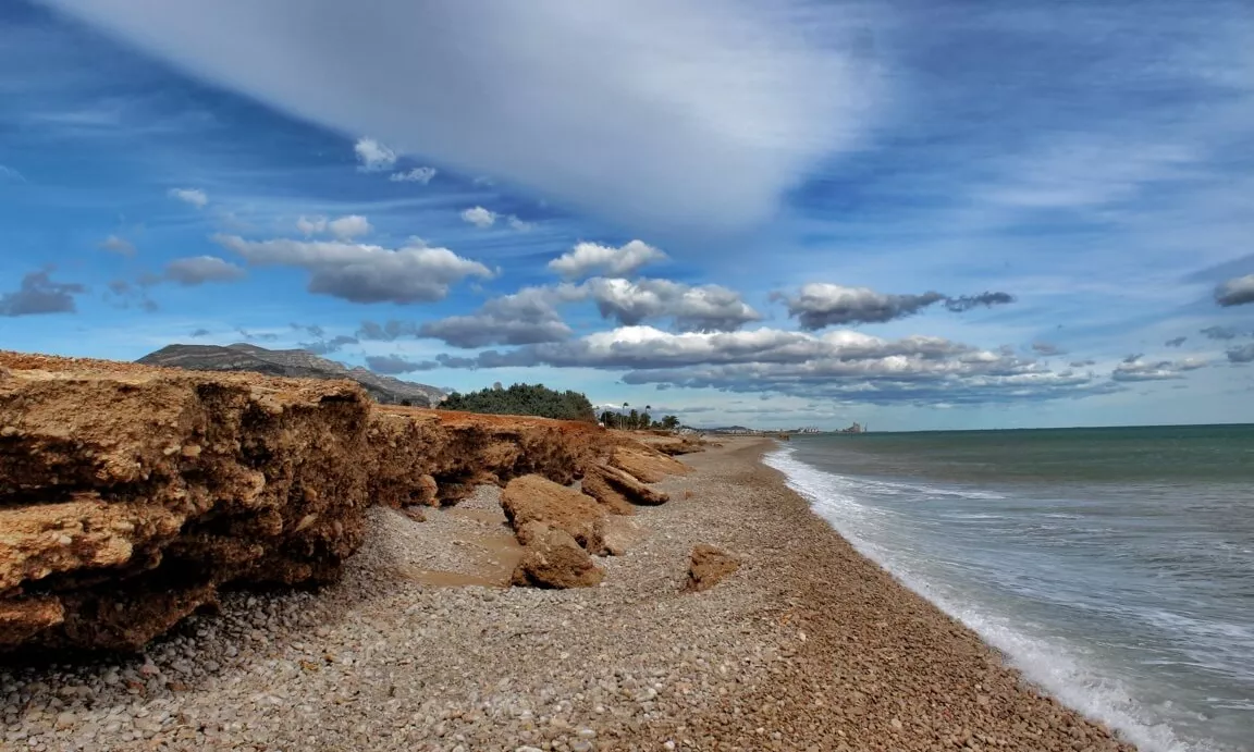 Platja de les Timbes, Alcanar (imatge: alcanarturisme.com)