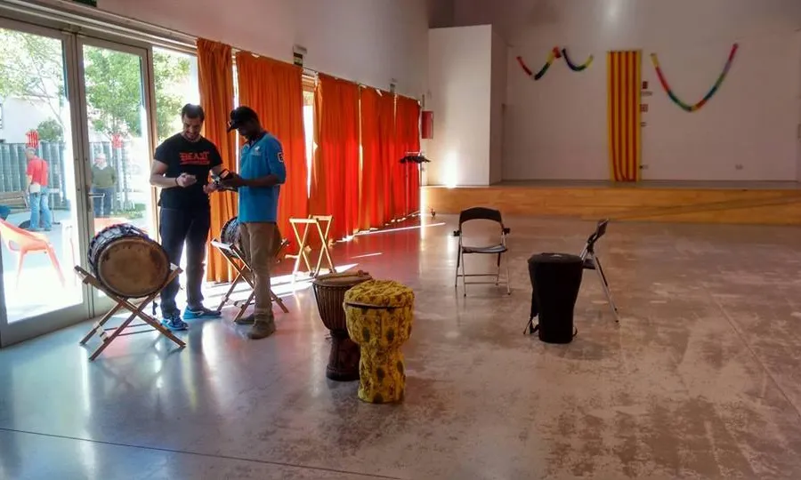 L'espai en el qual practica aquest grup