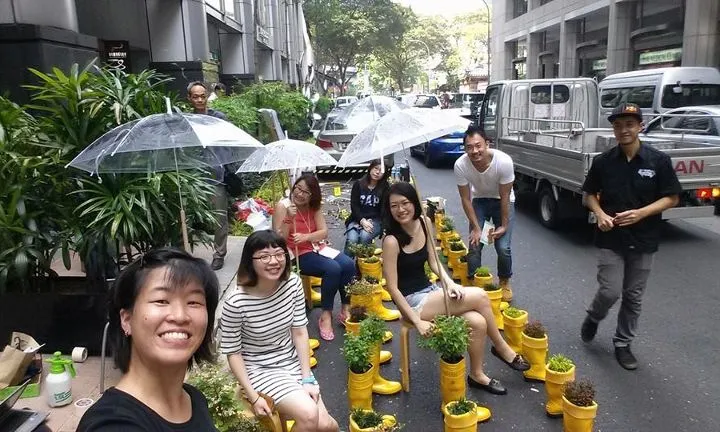 Celebració del Park(ing) day a Singapur (imatge: parkingday)