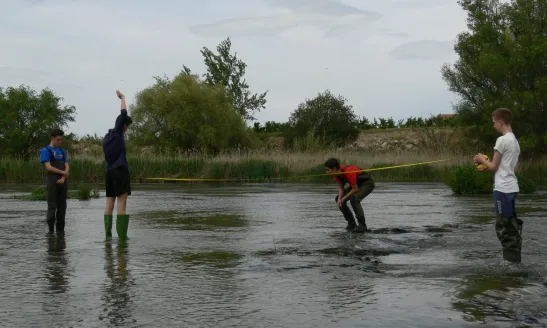 L'Associació Hâbitats  ha programat 5 noves sessions formatives per incorporar-se al Projecte Rius (imatge: projecterius.cat)informa 