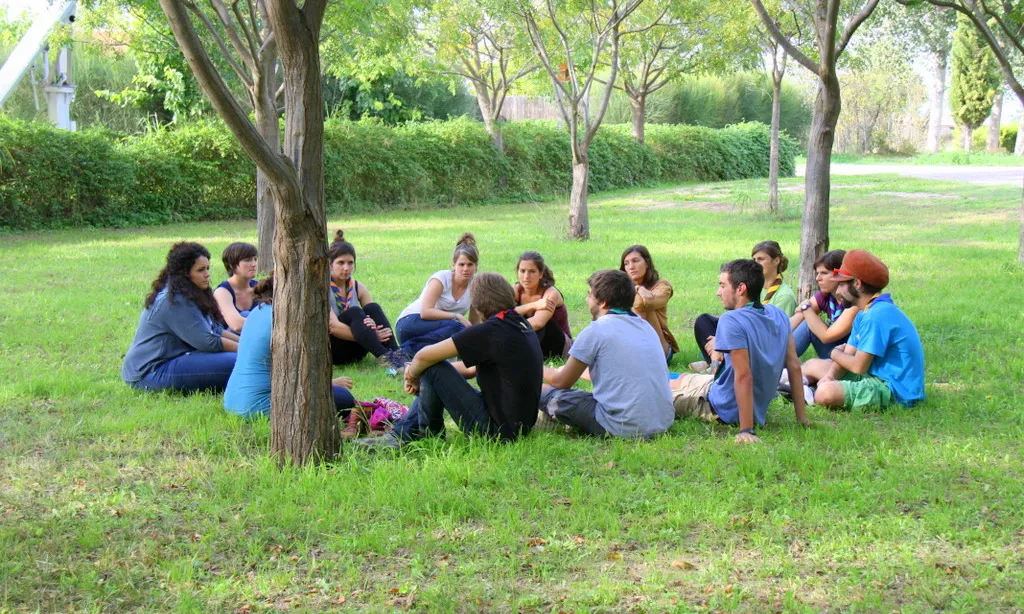 Treball a la natura i en grup / Foto: Minyons Escoltes i Guies de Catalunya