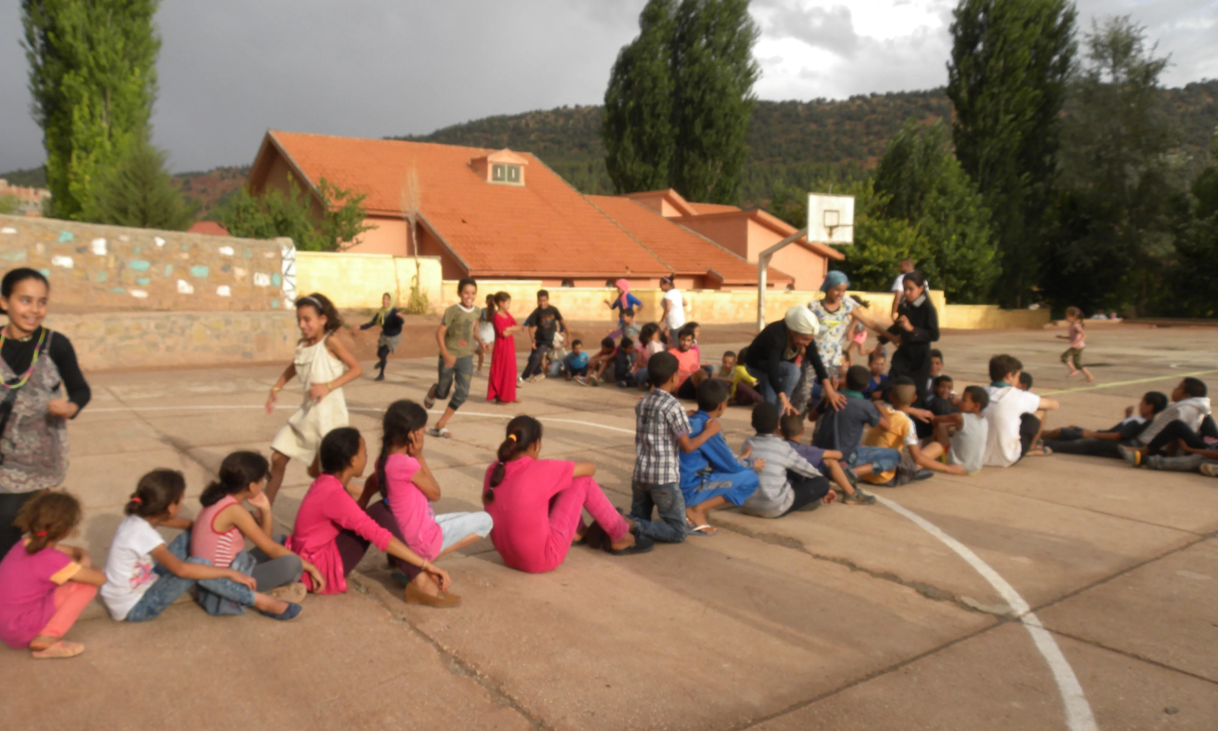 Infants i joves d'Aghbala / Foto: Truc Kraken