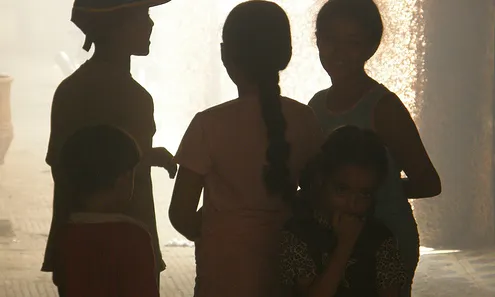 A Catalunya 349.200 menors de 16 anys viuen en situació de risc de pobresa, 147.000 nenes i nens més que vuit anys enrere.