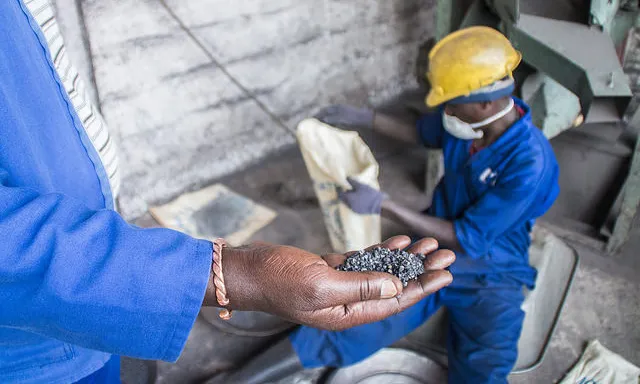 Treballadors en les mines de la República Democràtica del Congo. Font: Justícia i Pau