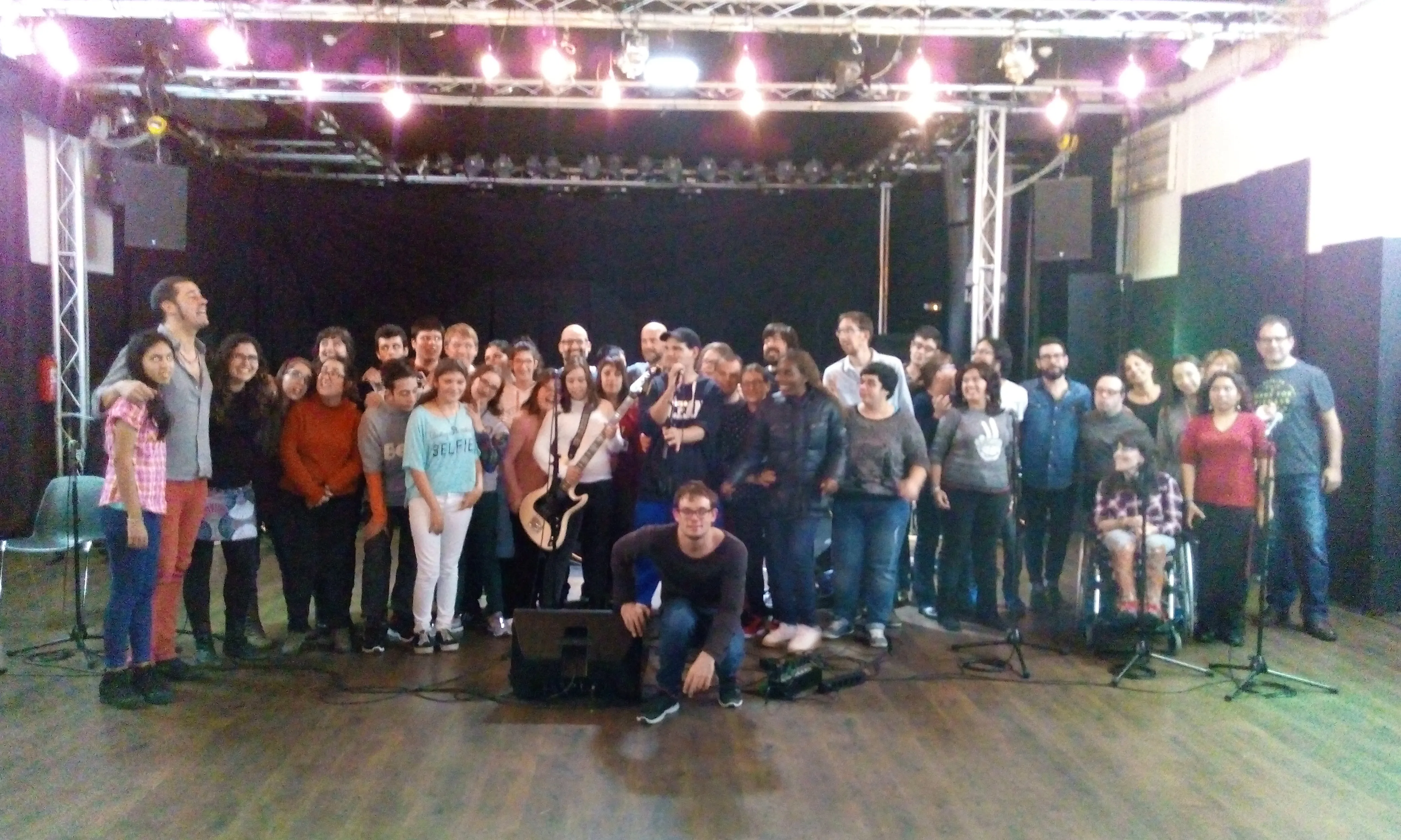 Concert solidari per la Intel·ligència Límit