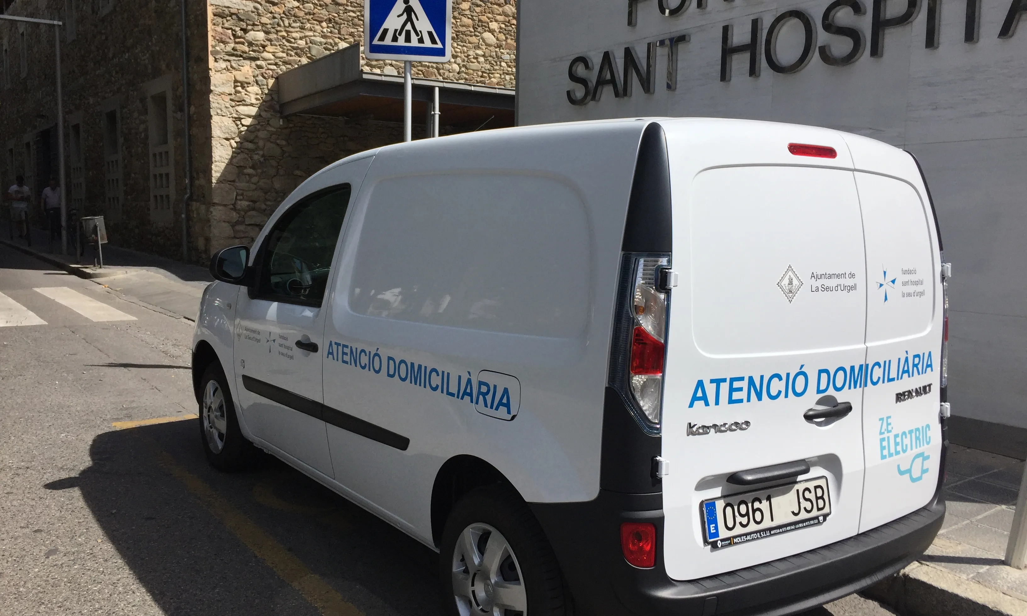 El vehicle elèctric de la Fundació Sant Hospital de la Seu d'Urgell (imatge: fsh.cat)