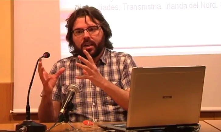 David Forniès, responsable de l'Àrea de Coneixement del CIEMEN. Font: Youtube