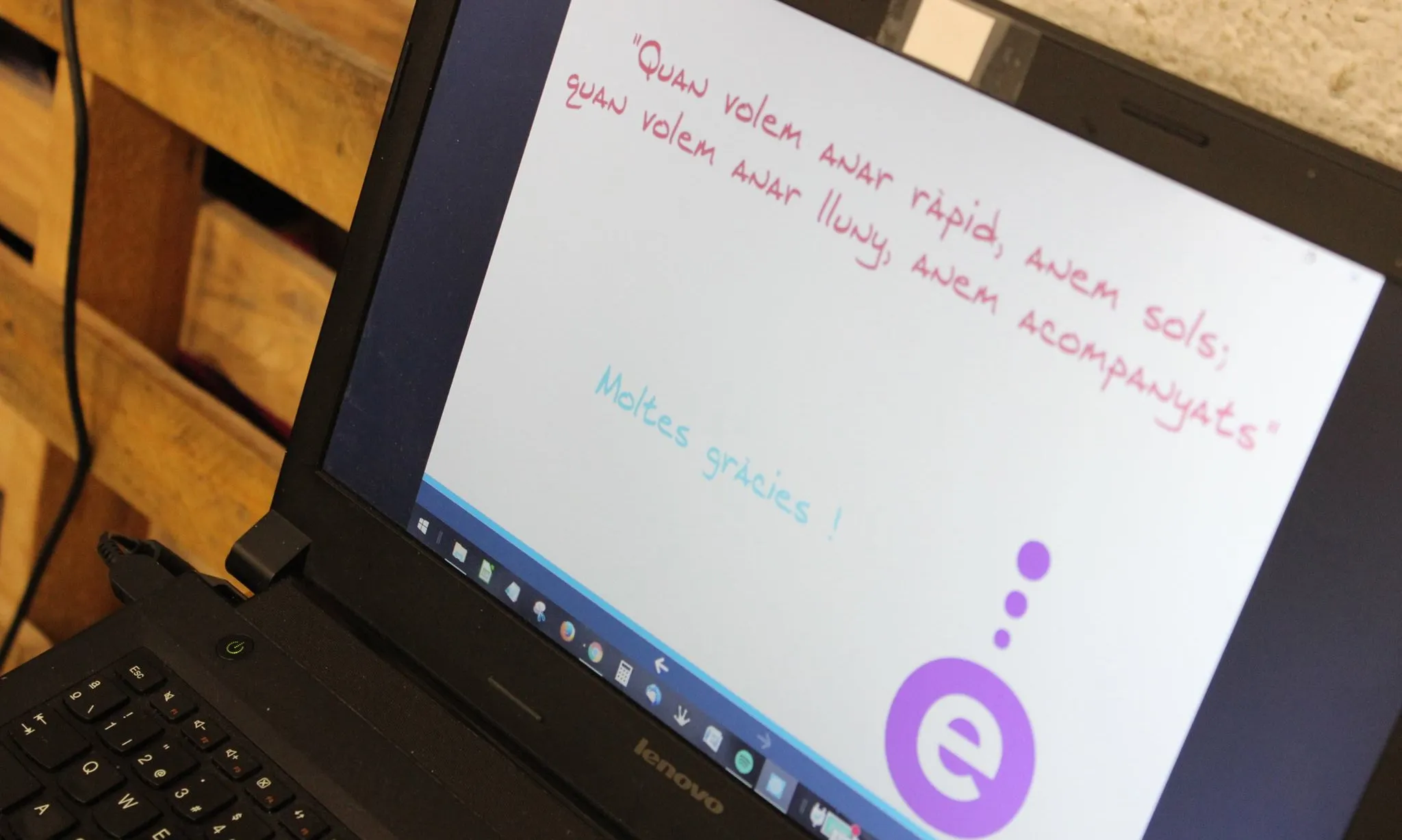 Actualment Eticom-Som Connexió té unes 2000 persones associades. 