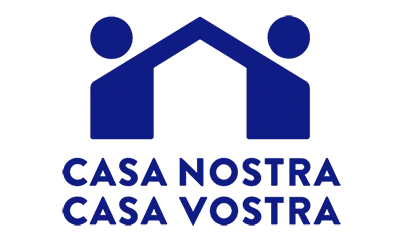 Casa Nostra, Casa Vostra va sorgir d’un grup de voluntàries i voluntaris independents que van coincidir als camps de refugiats de Grècia (Font: casanostracasavostra.cat)