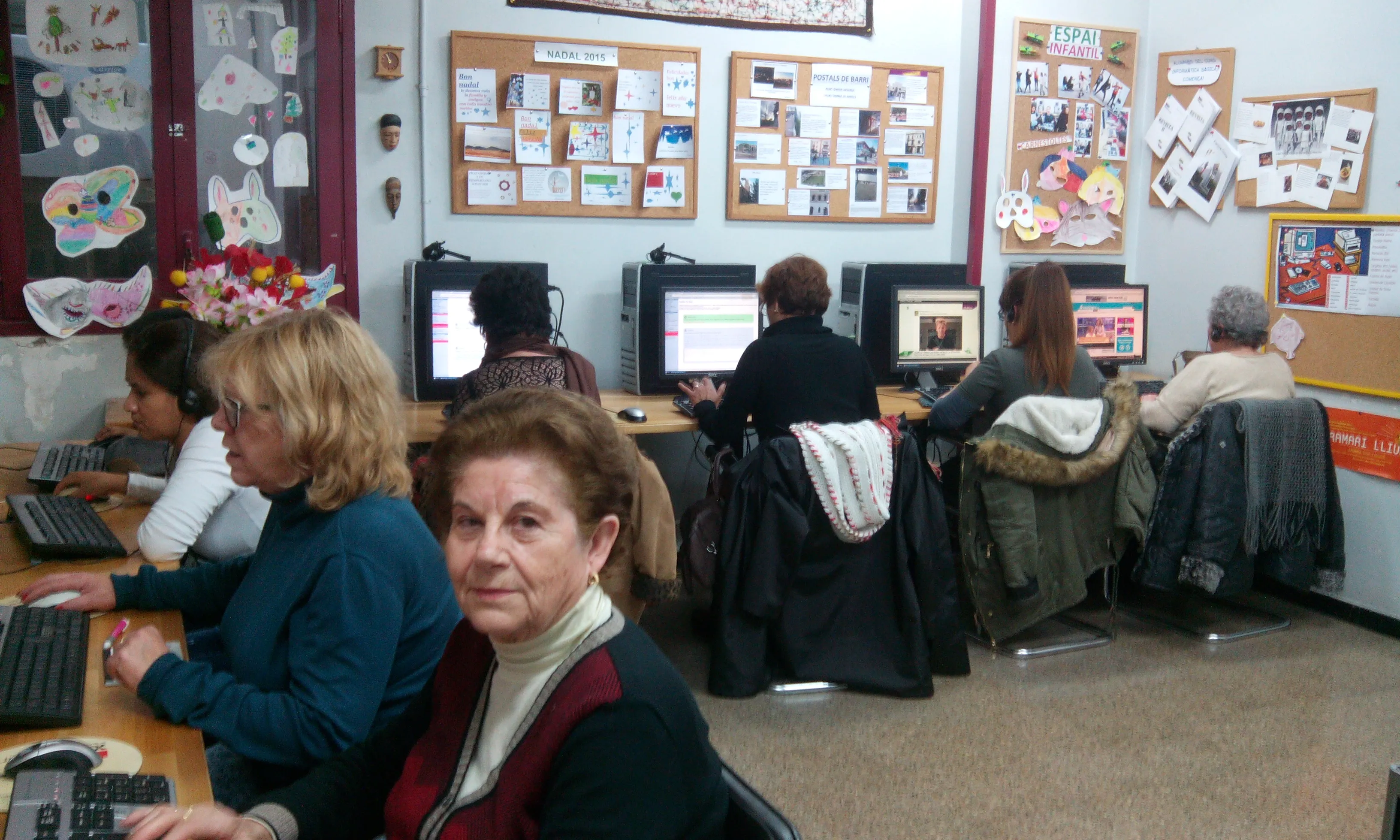 Taller de Tecnologies de la Informació i la Comunicació - Foto: Fundació Akwaba
