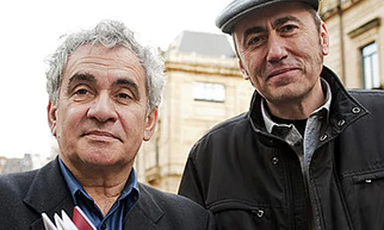 Bernardo Atxaga, escriptor basc, i Jabier Muguruza, músic basc